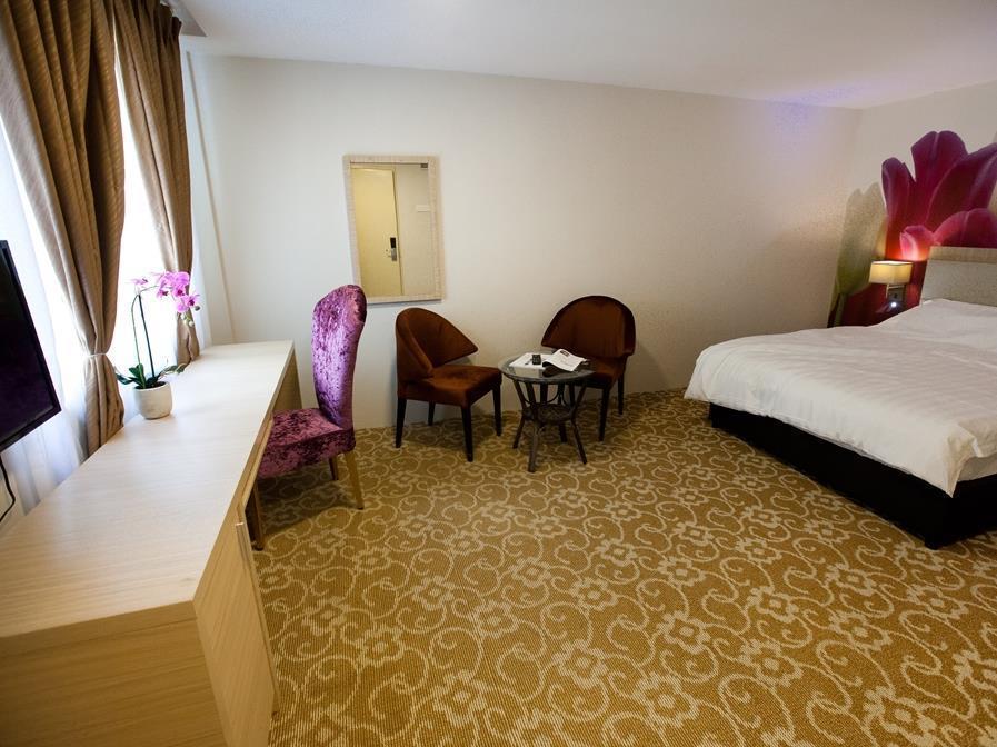 Pingsa Hotel Jelutong Kültér fotó